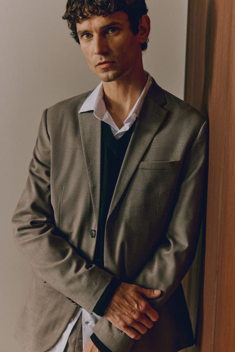 Slim-fit jacket