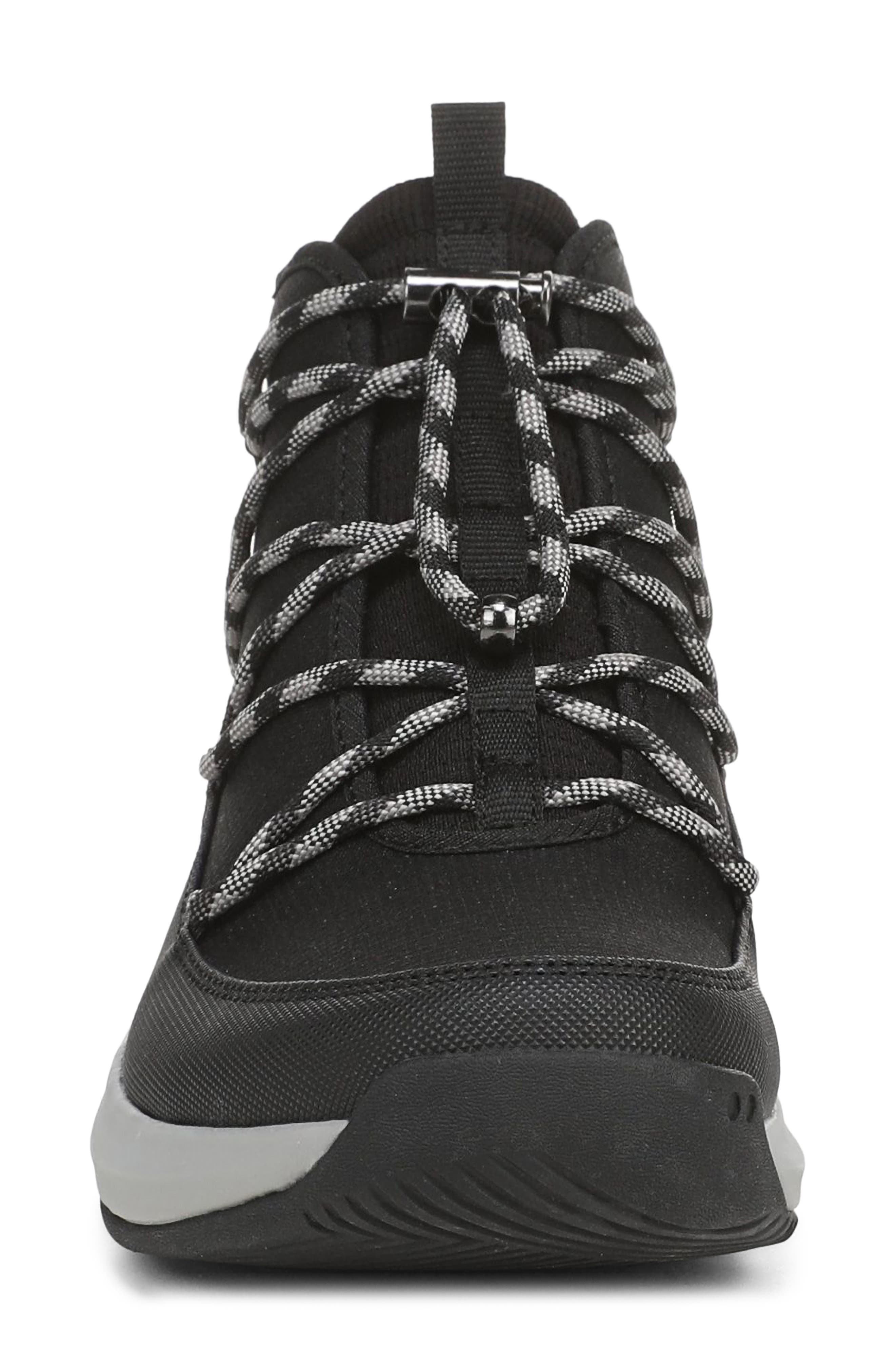 Astonish Cold Weather Bootie, Alternate, color, BLACK