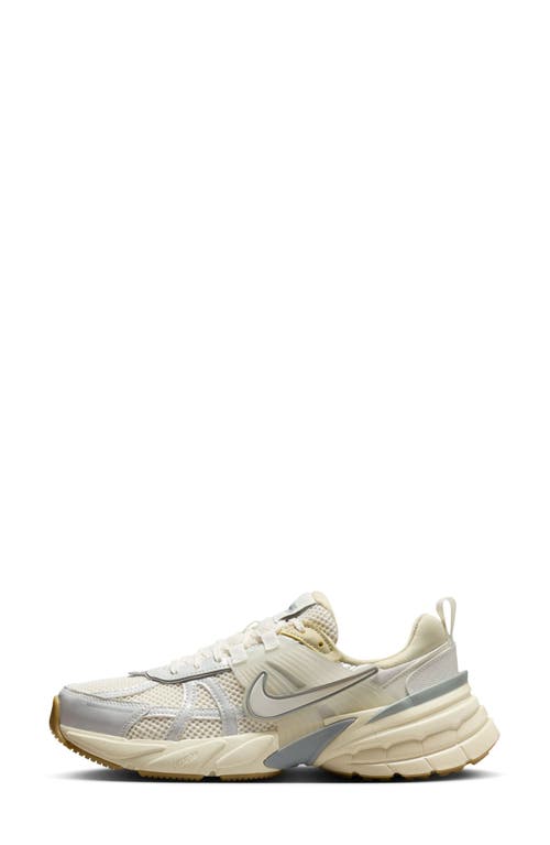 Nike V2k Run Sneaker