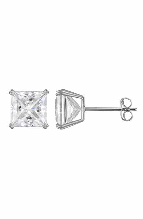 FZN <p>14K Gold Princess Cut Moissanite Stud Earrings</p>