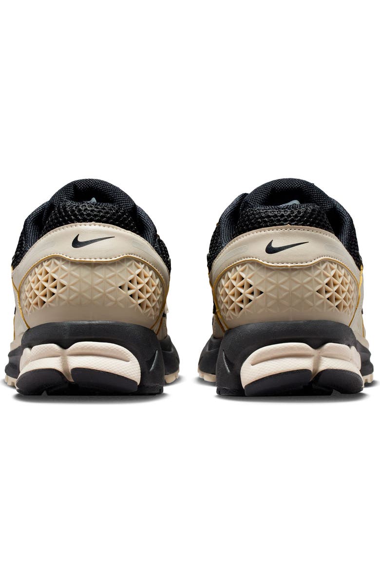 Nike Zoom Vomero 5 Sneaker, Alternate, color,