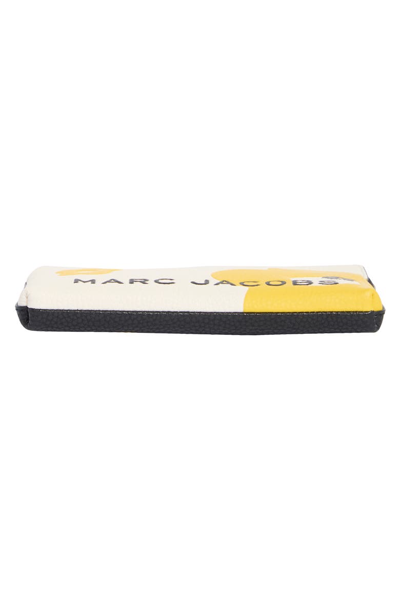 Daisy Print Bold Wristlet, Alternate, color, BLACK MULTI