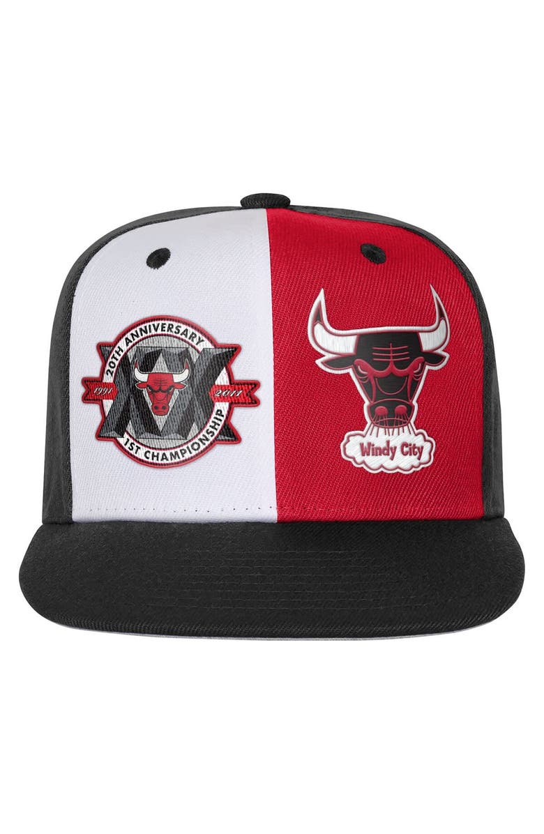 Mitchell & Ness Youth Mitchell & Ness Black Chicago Bulls 20th Anniversary Duo Front Snapback Hat, Alternate, color, Black