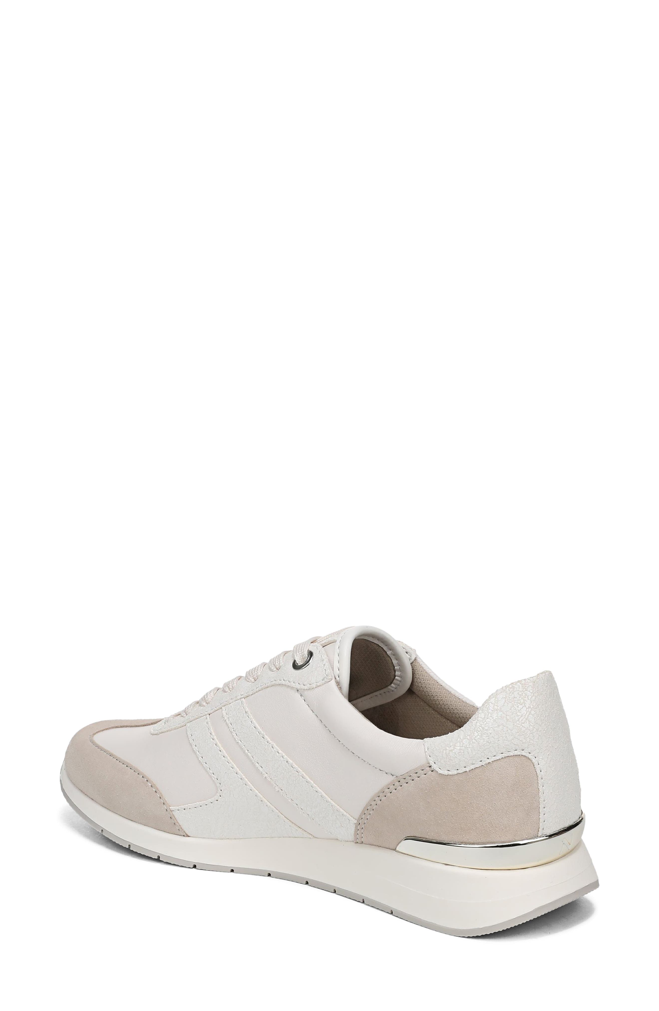 Naturalizer Lorena Sneaker, Alternate, color, Warm White/ Ivory Mist