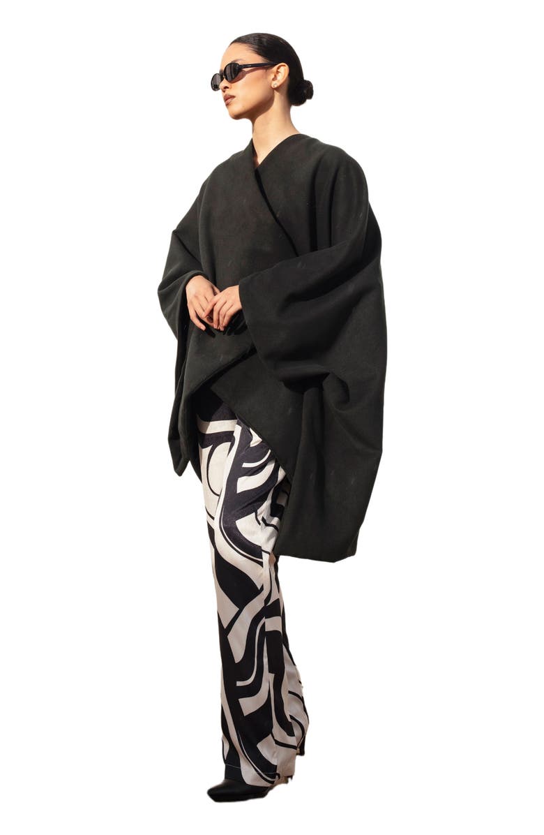 DIARRABLU Double-Layered Wrap Cape Noir, Alternate, color, Solid Black