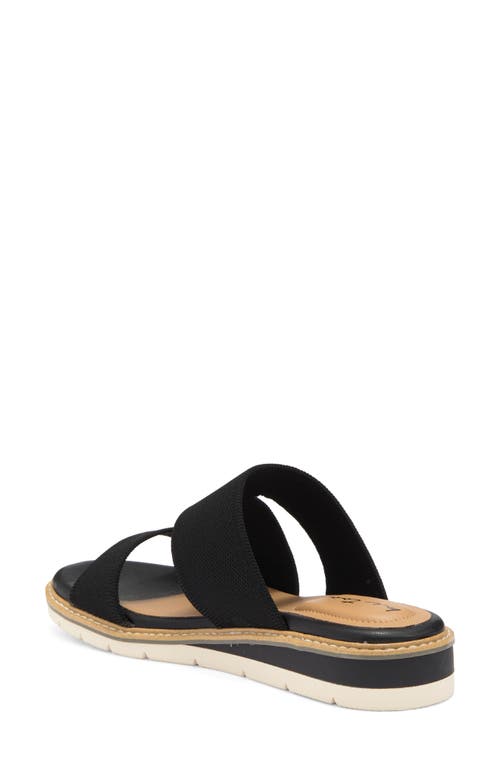 Me Too Hillie Cutout Sandal