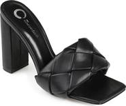 Journee Collection Maysie Square-toe Pump