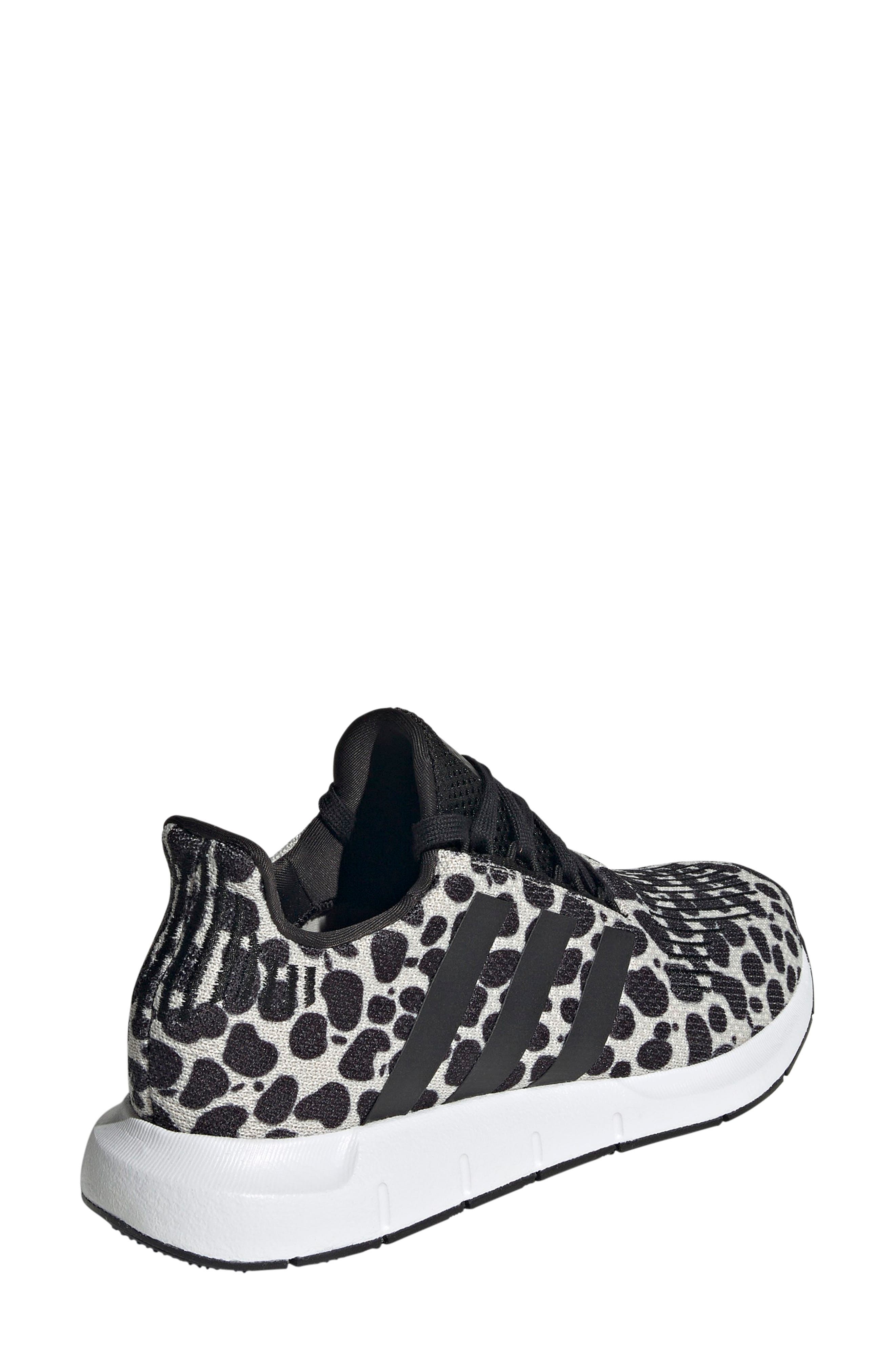 Swift Run 1 Running Shoe - image 4