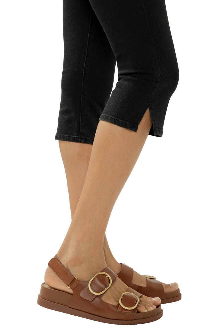 Isbister Modern Capri Jeans, Alternate, color, BLACK