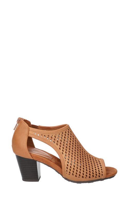 EASY STREET EASY STREET AMIRA LASER CUT PUMP