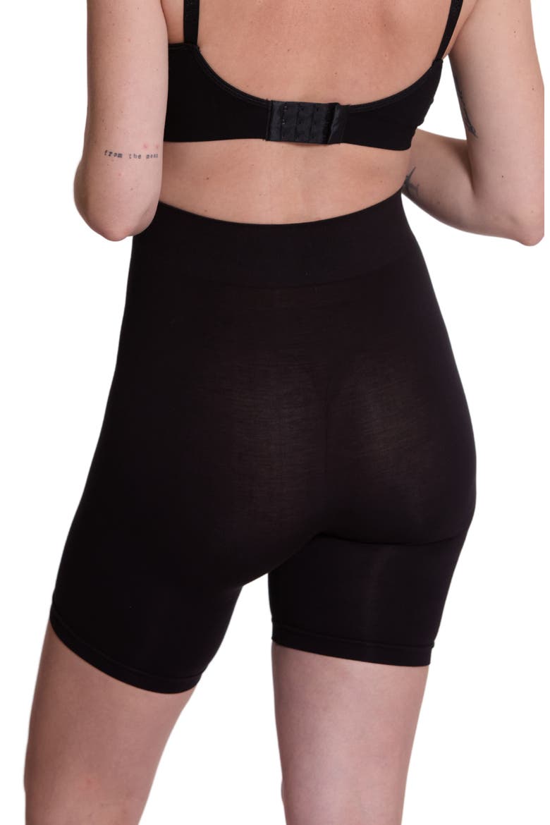 Essentiel Seamless Maternity Cycling Shorts, Alternate, color, Black