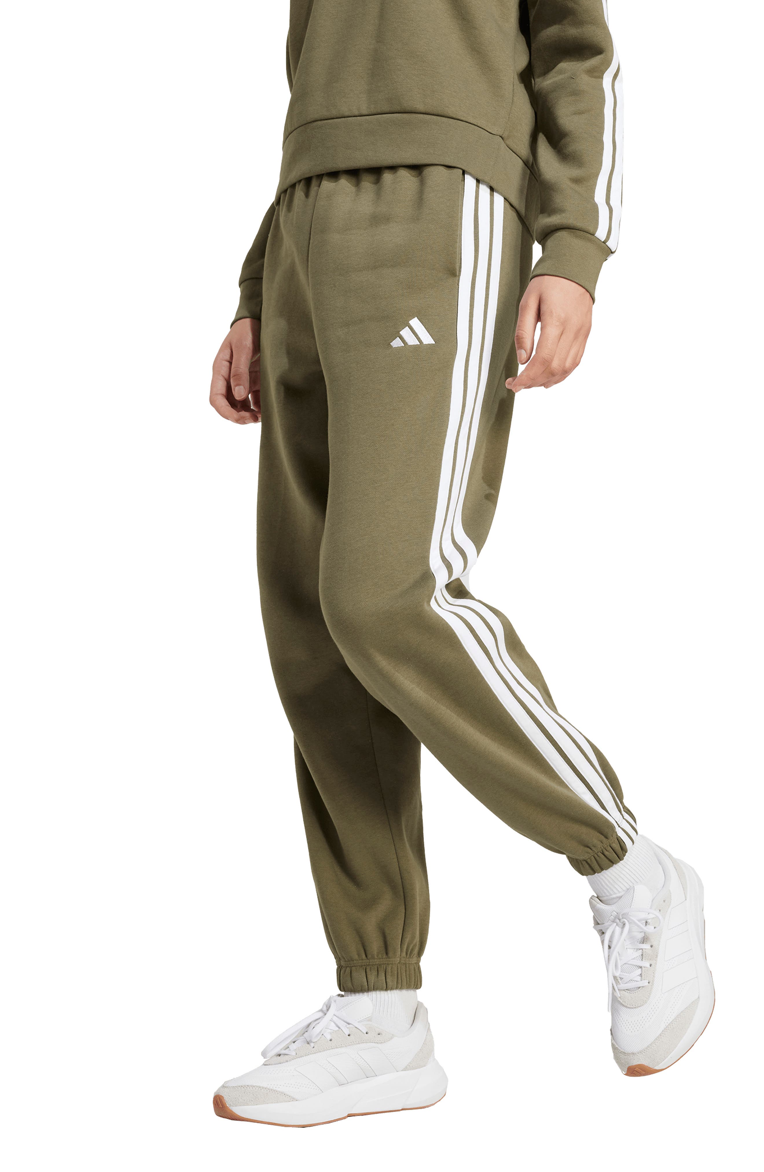 OLIVE STRATA/ WHITE