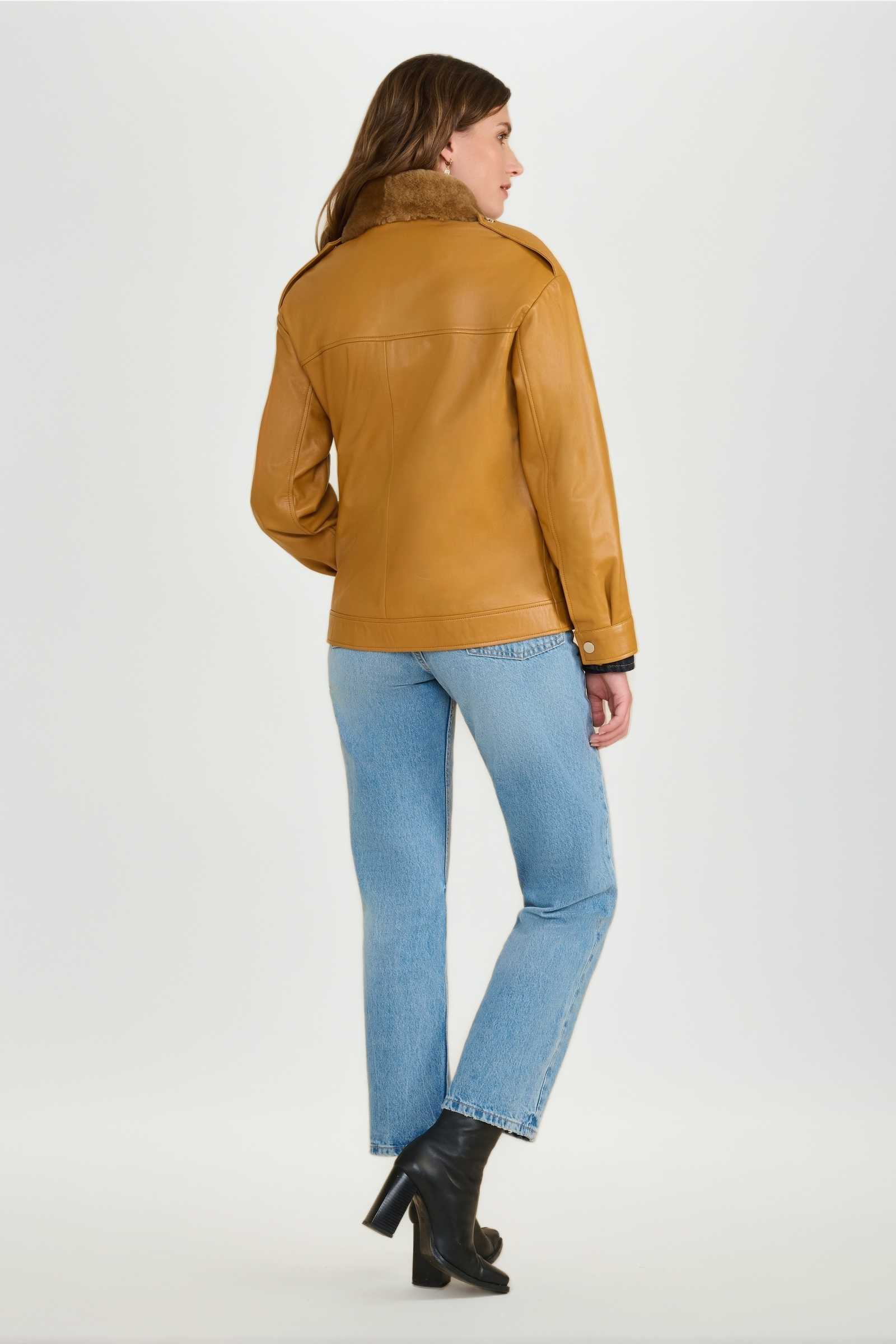 Alma Leather Jacket - image 4