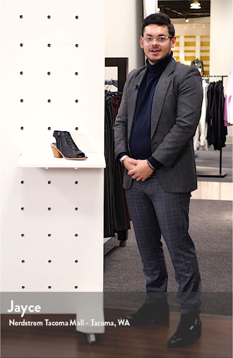 Mckenna Sandal, sales video thumbnail