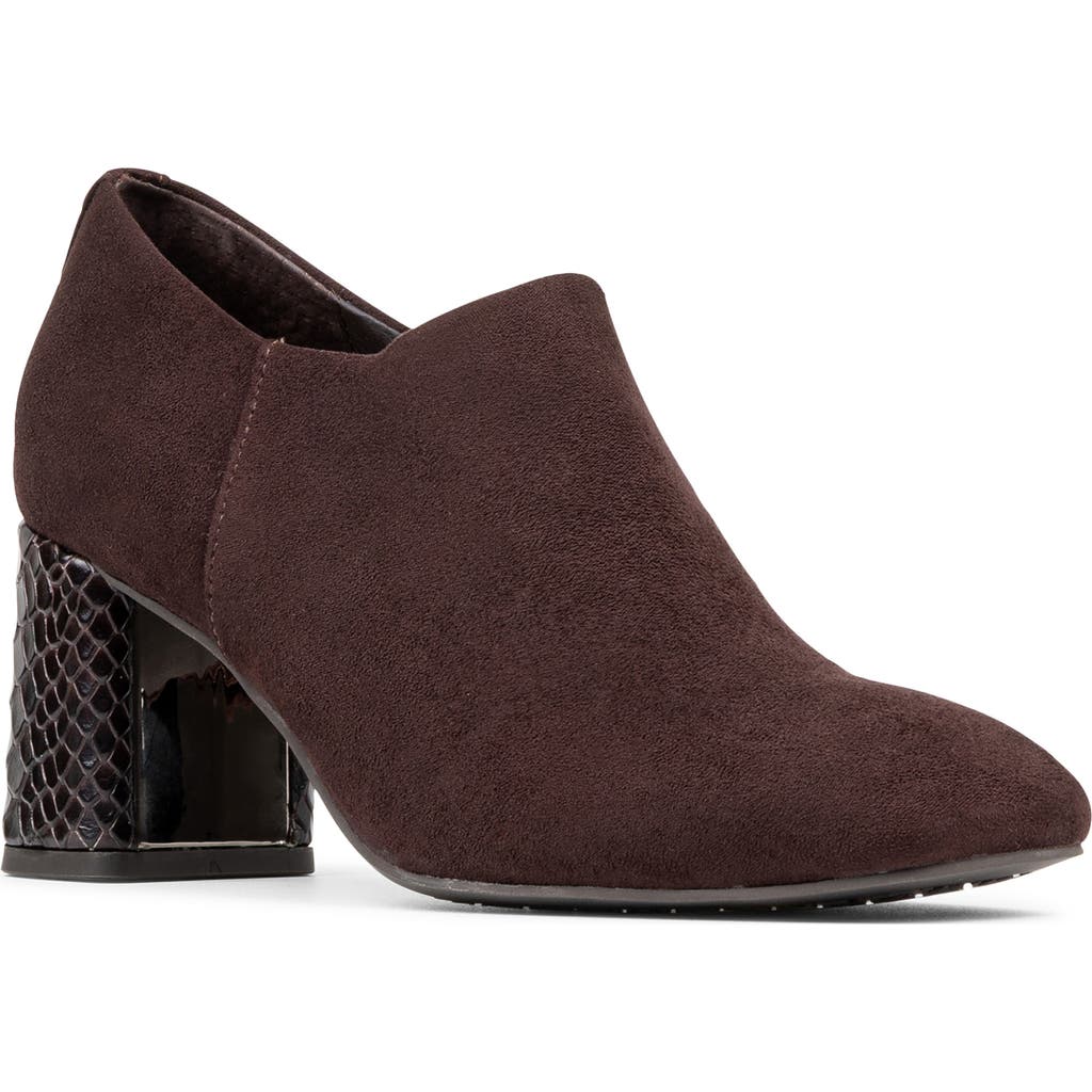 Donald Pliner Pleeze Block Heel Bootie In Burgundy
