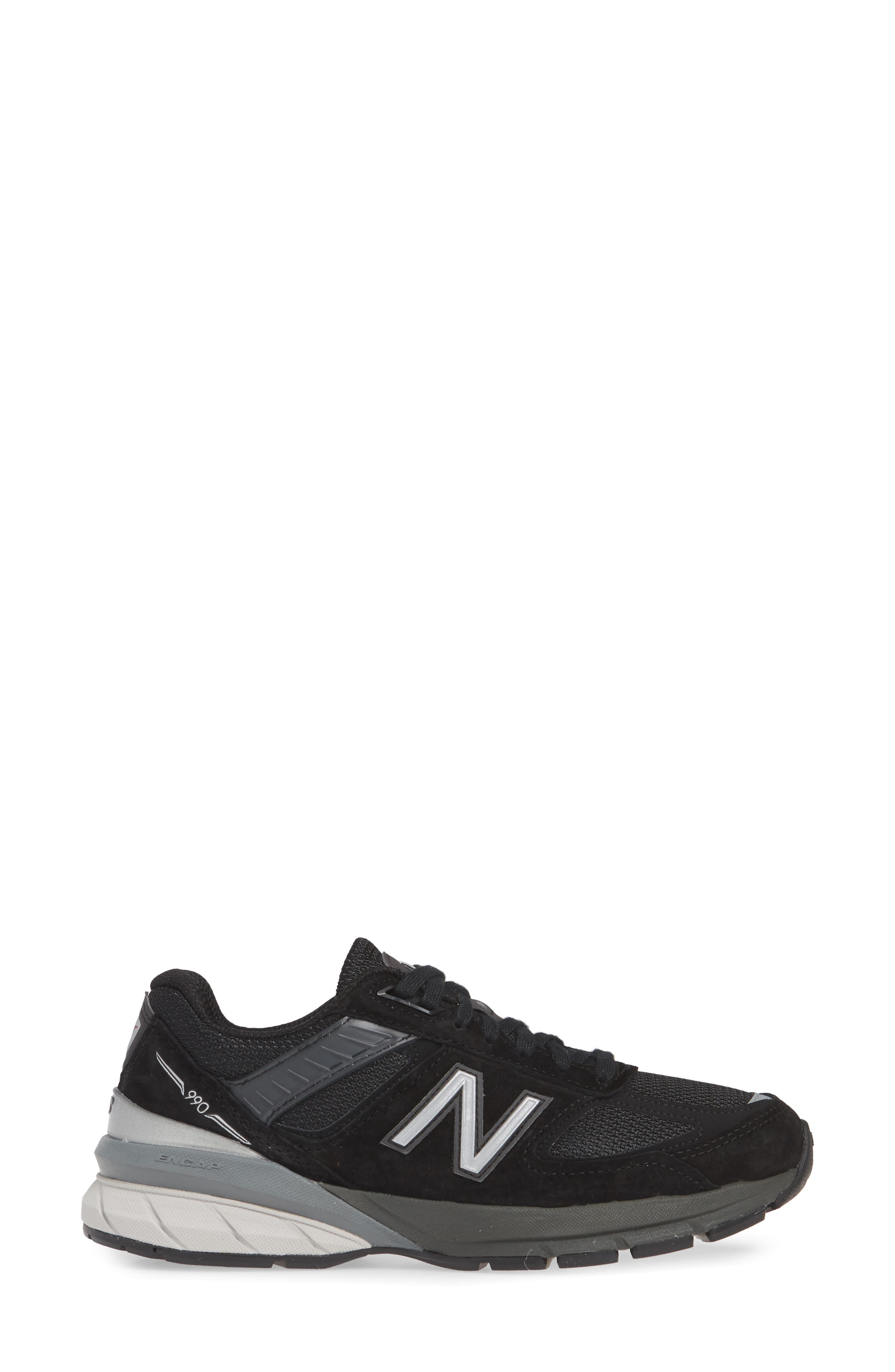 New Balance 990v5 Sneaker, Alternate, color, 