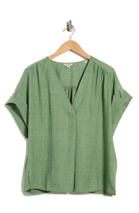 V-Neck Short Sleeve Shirt (Plus)