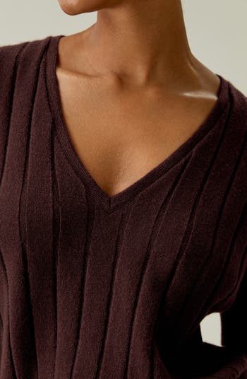V-Neck Cashmere T-shirt