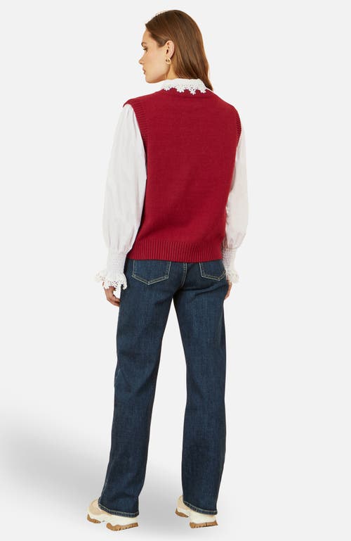 Yumi Knitted Flower Sleeveless Sweater Vest In Red