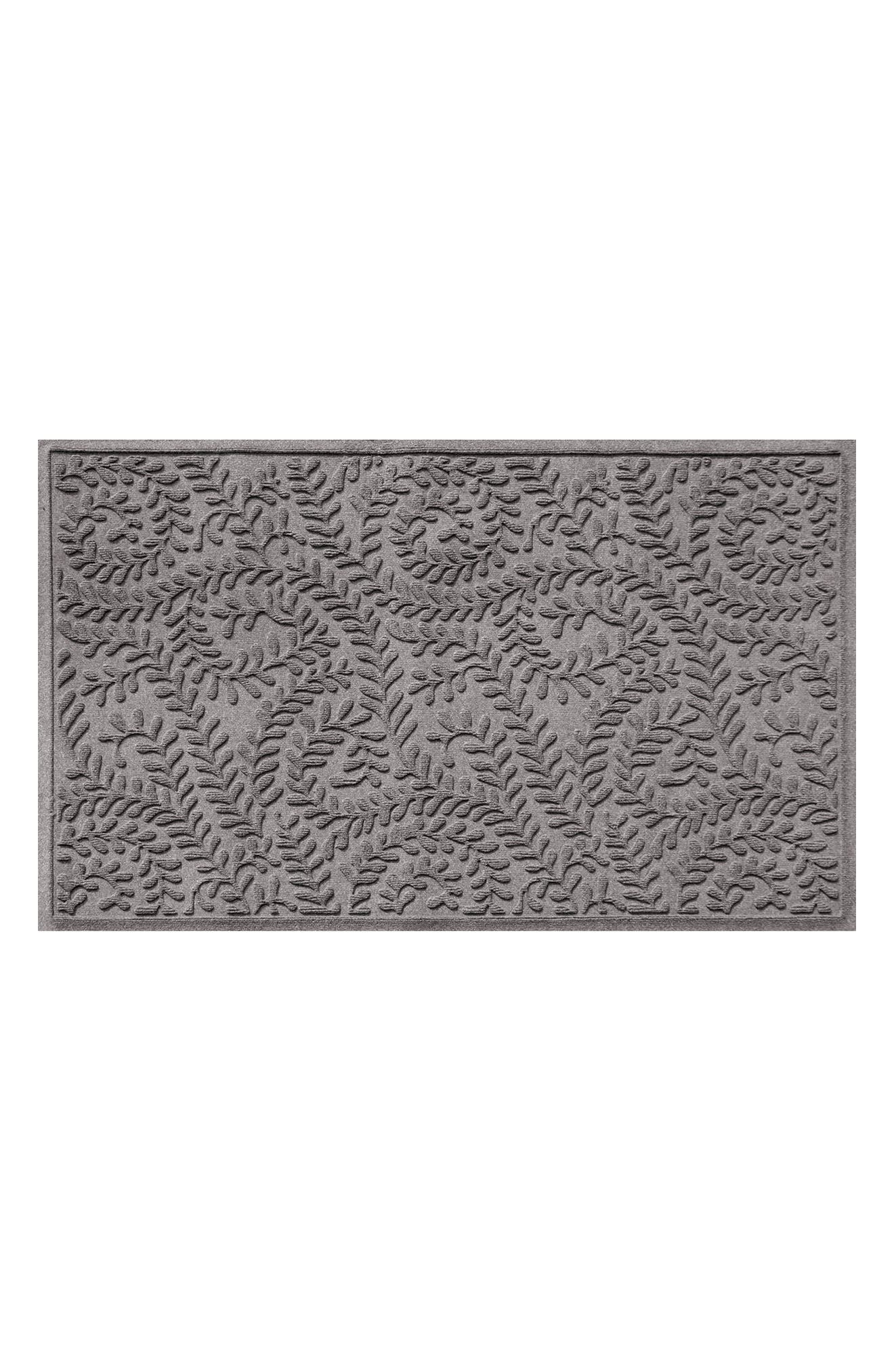 WaterHog® Boxwood Floor Mat