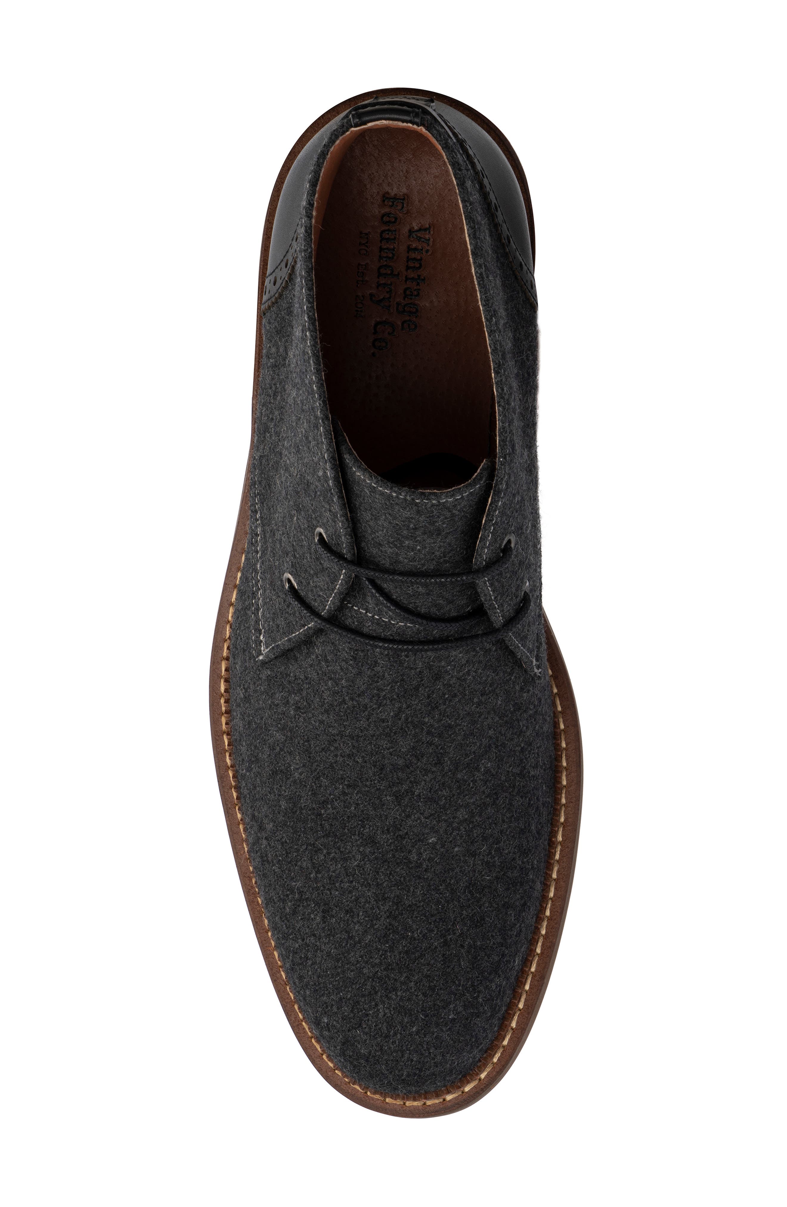 VINTAGE FOUNDRY Kenneth Brushed Chukka Boot, Alternate, color, 