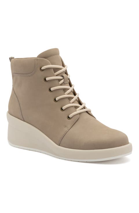 Passage Lace Up Boot