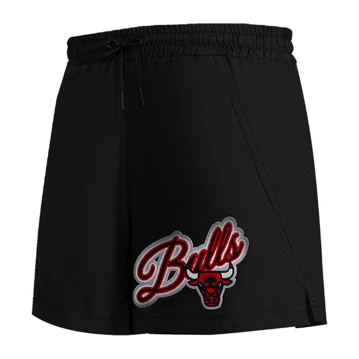Women's Pro Standard  Black Chicago Bulls Script Woven Shorts - image 2