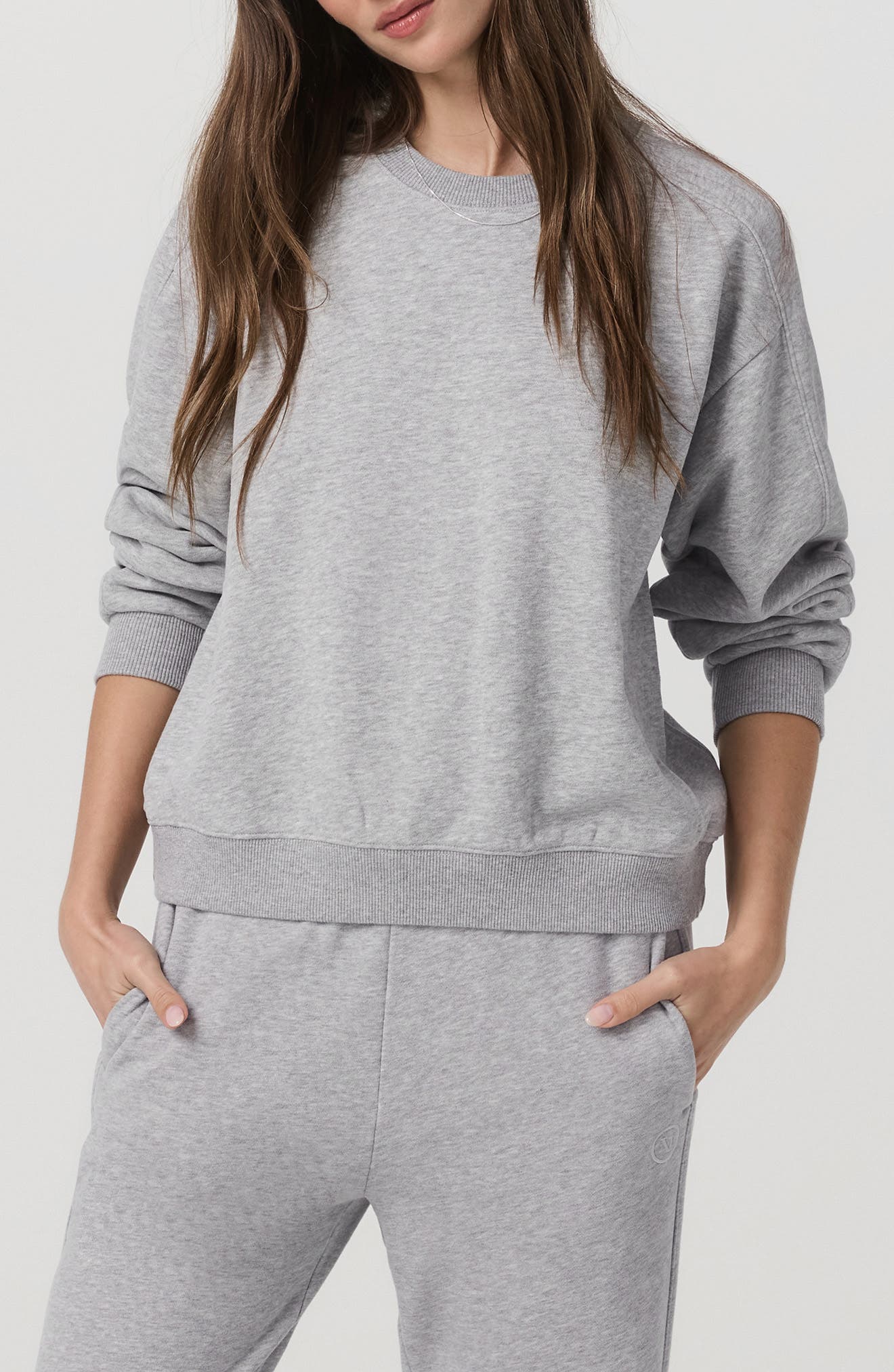 LIGHT HEATHER GREY