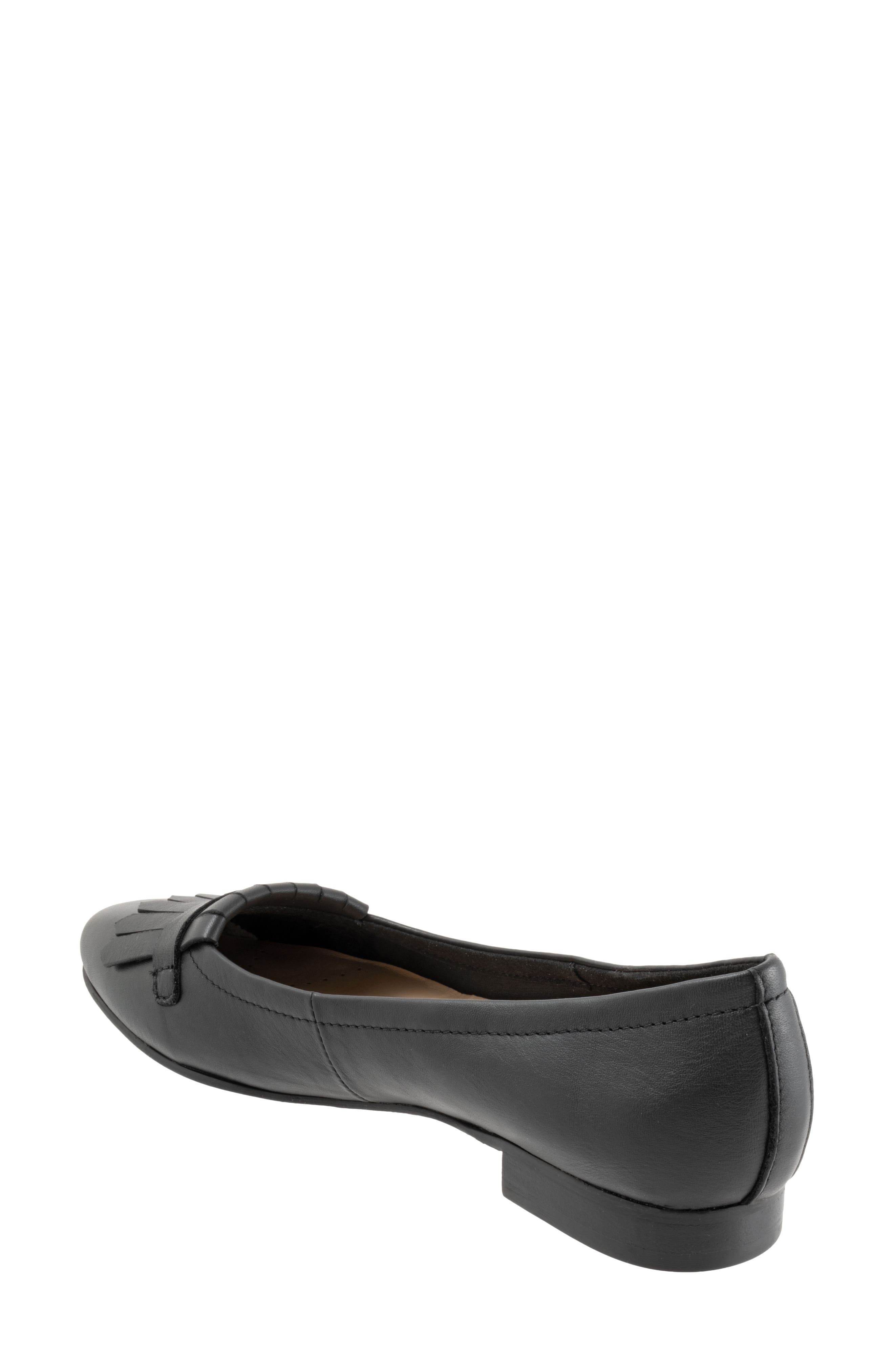 Trotters Greyson Kiltie Flat, Alternate, color, 