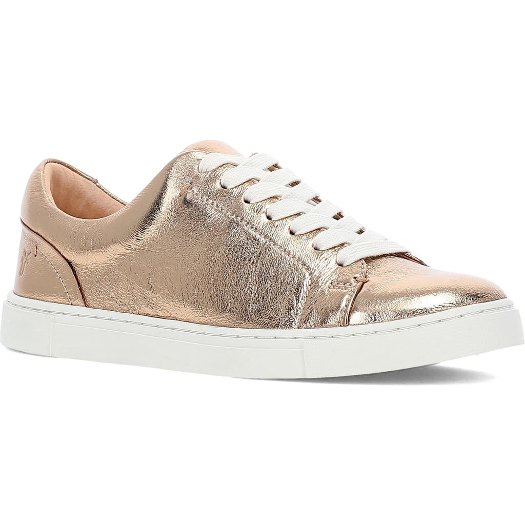 Frye Ivy Low Top Sneaker In Dark Gold