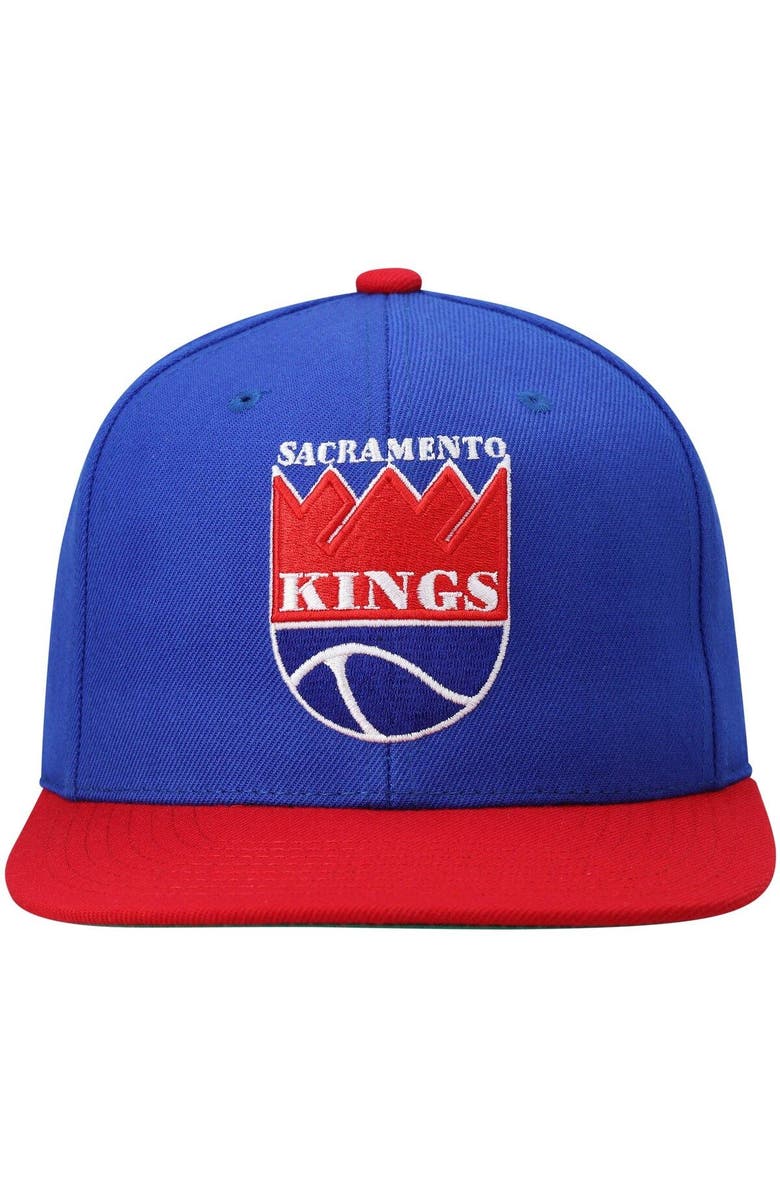 Mitchell & Ness Men's Mitchell & Ness Blue/Red Sacramento Kings Hardwood Classics Team Two-Tone 2.0 Snapback Hat, Alternate, color, Blue