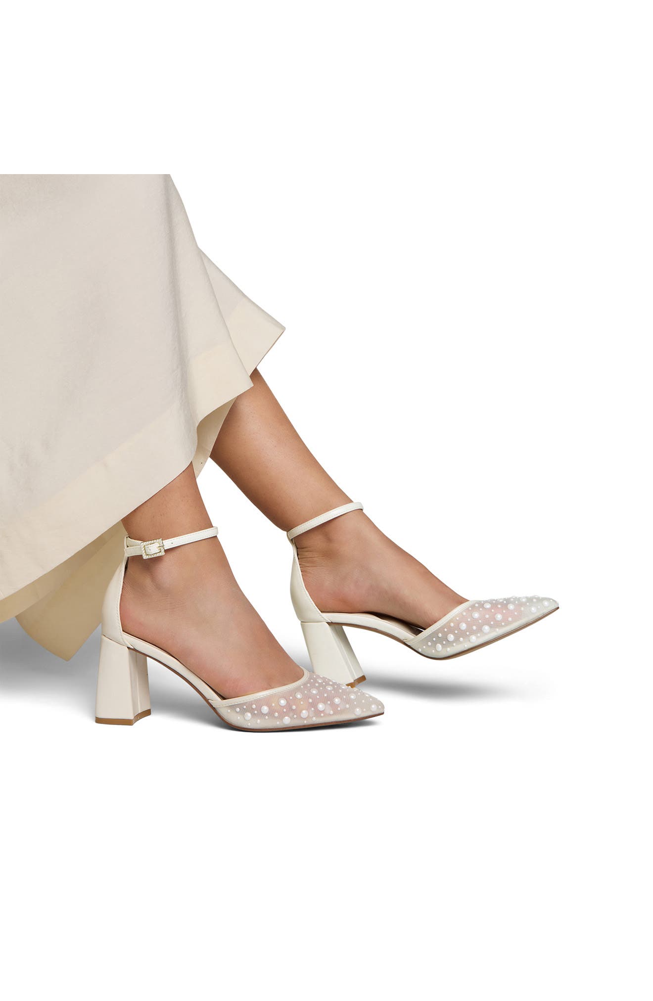 Jan Pointed Toe Pump - image 4
