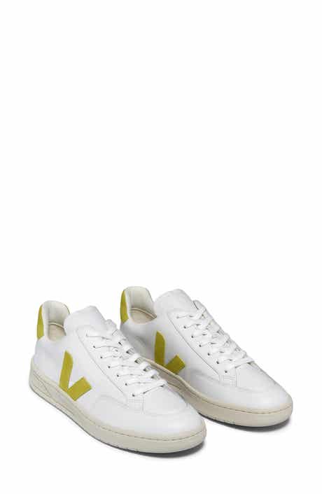 Veja V-12 Lace-Up Sneaker