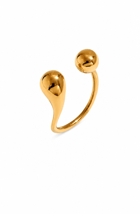 Amour Stud Earrings