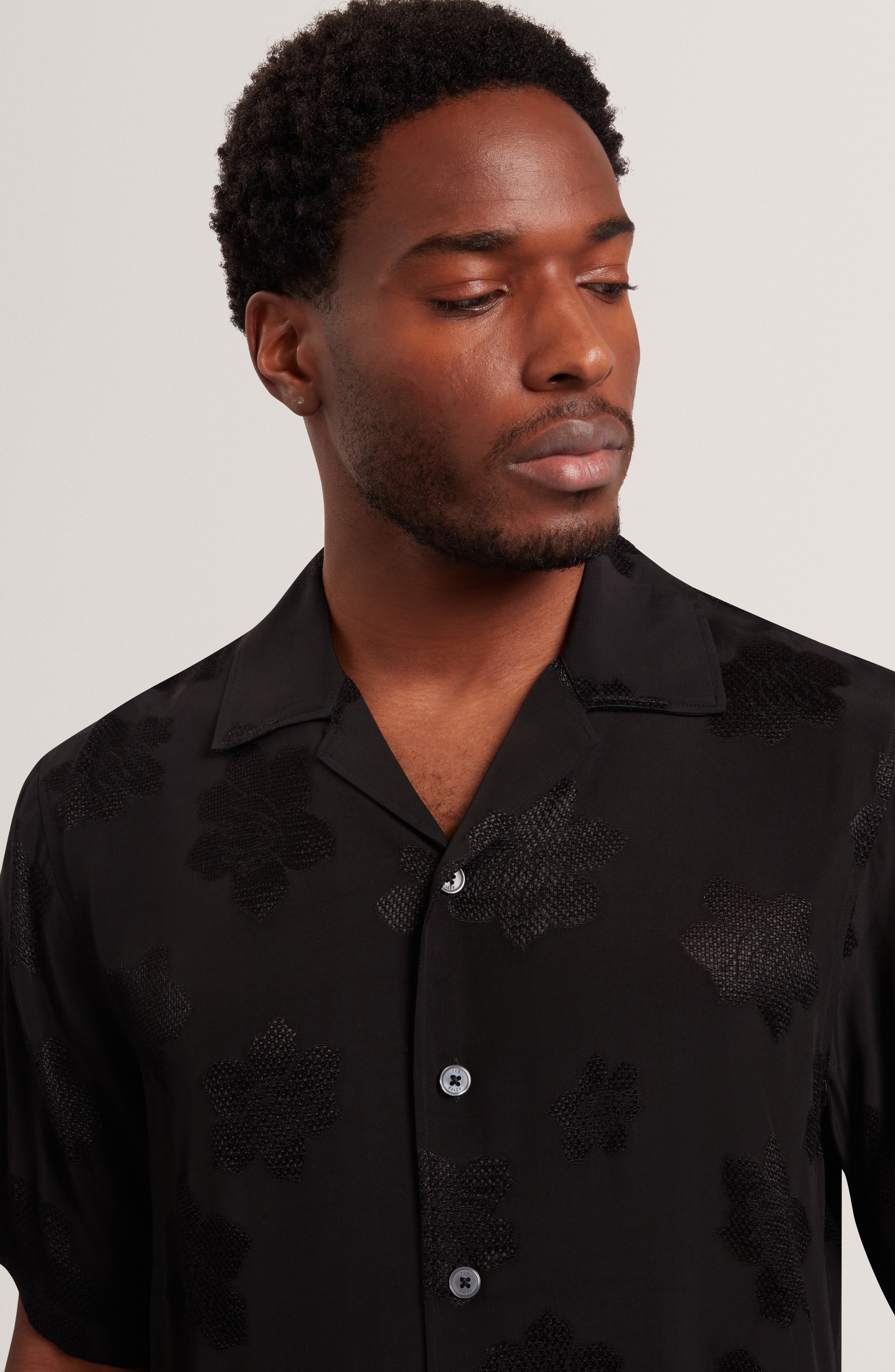 Thovan Floral Jacquard Camp Shirt - image 2