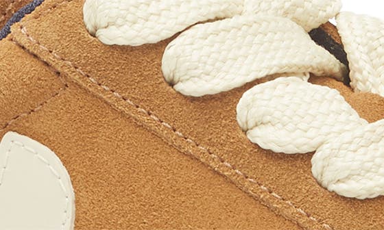 Женские кроссовки Veja Campo Sneaker — фото 7