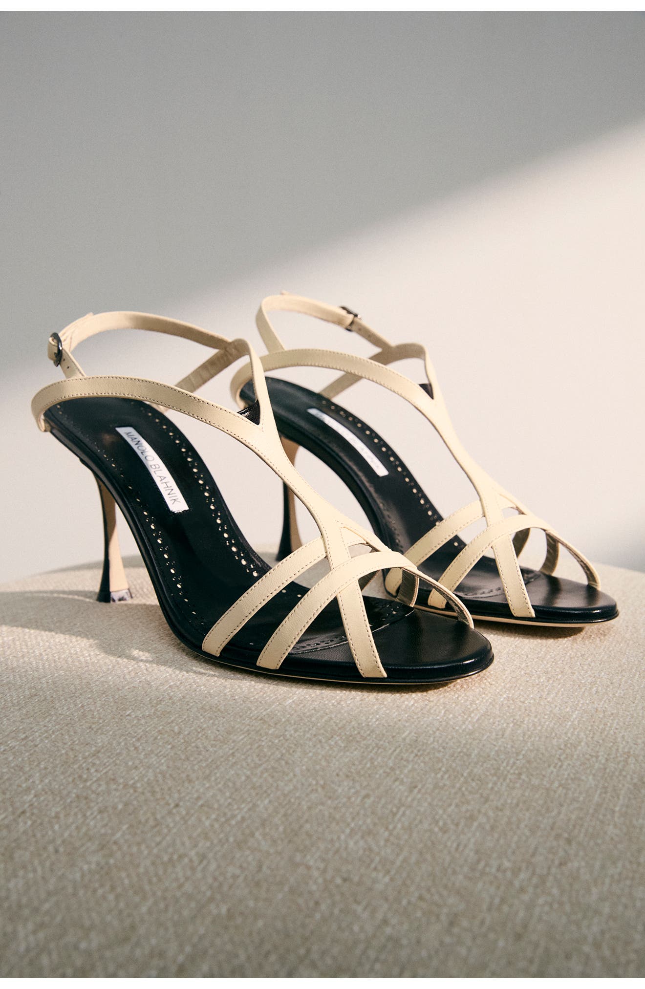 Manolo Blahnik Betgieb Ankle Strap Sandal, Alternate, color, 