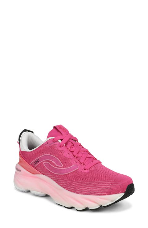 Distance LX Running Sneaker