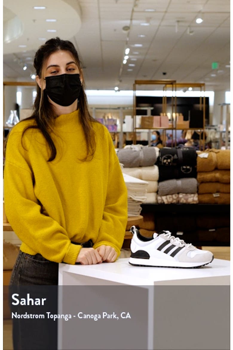 ZX 700 HD Sneaker video