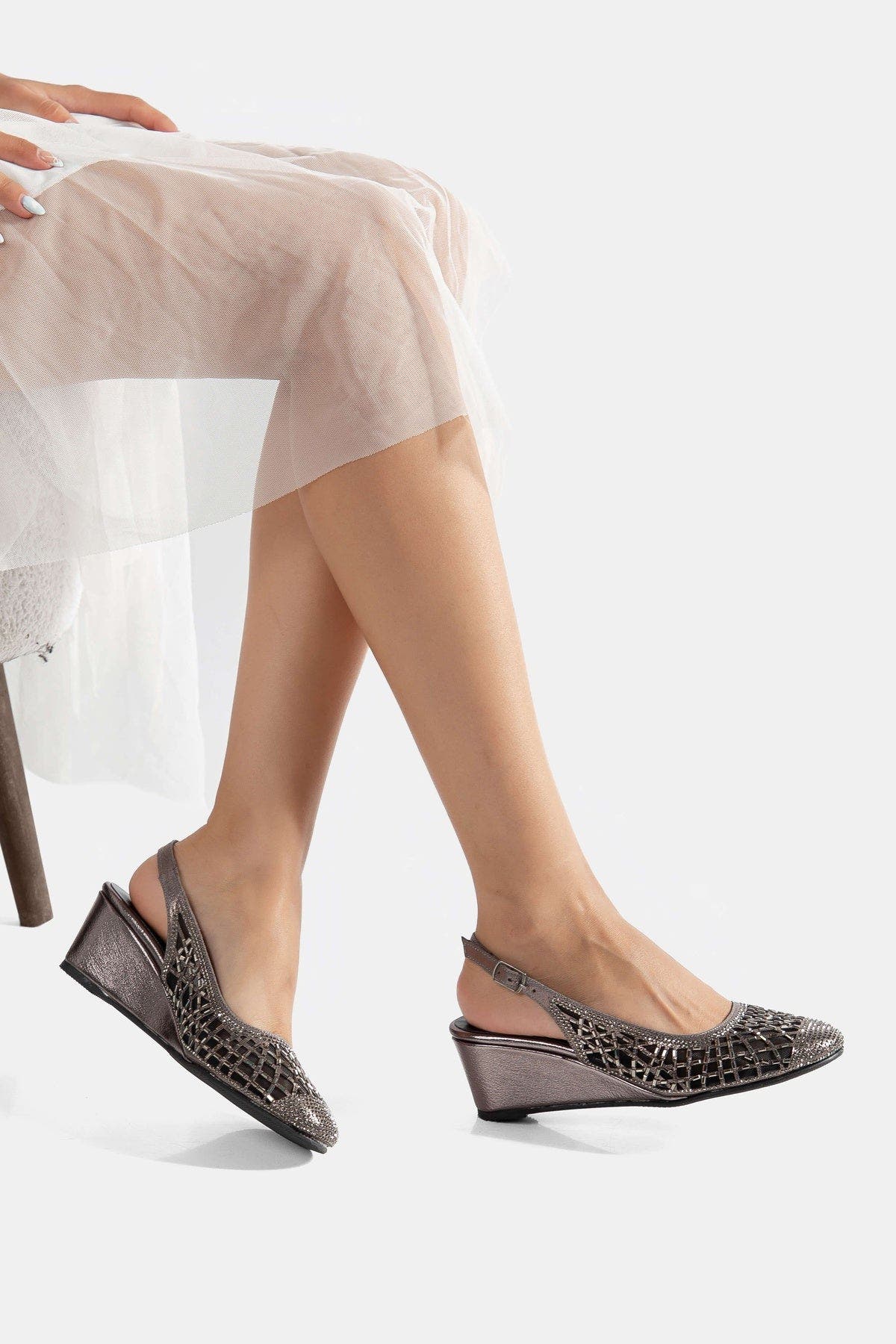 None Embellished Wedge Pump, Alternate, color, Bronze