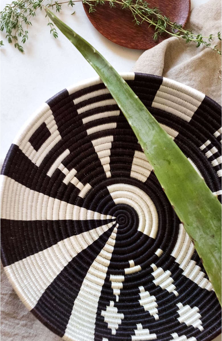 indego africa Geo Plateau Black and White, Main, color, Black And White