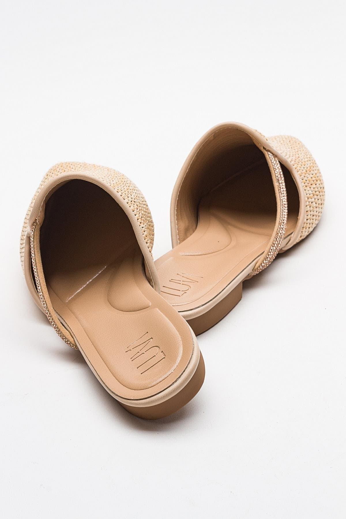 Prologue Shoes Pesa Woven Slippers, Alternate, color, Beige Faux Leather