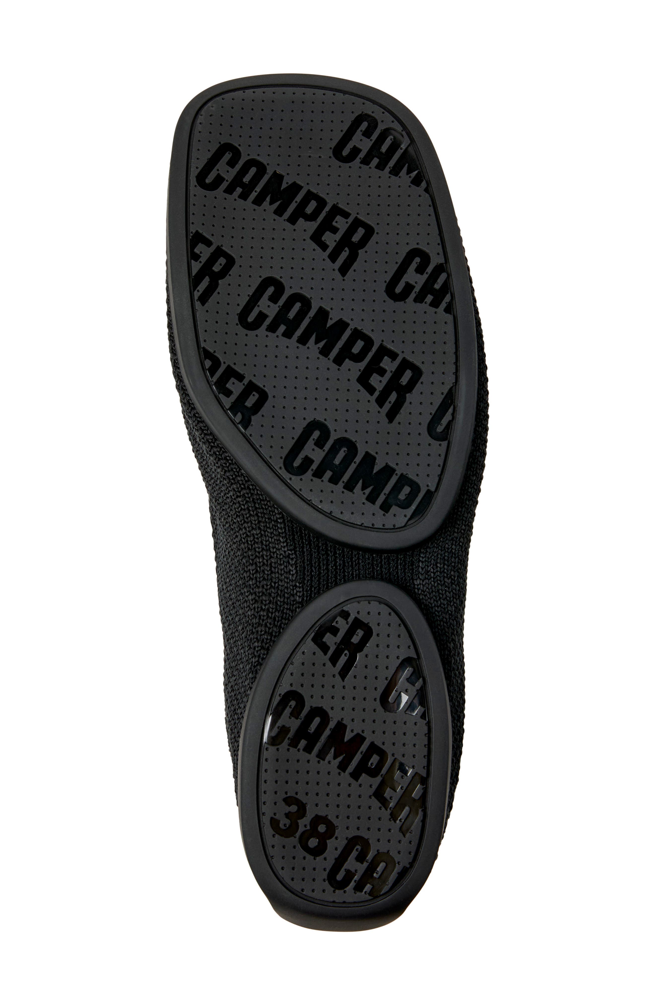 Camper Right Niko Mary Jane Flat, Alternate, color, Black