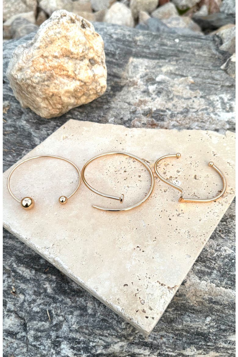 Set of 3 Cuff Bracelets, Alternate, color, GOLD