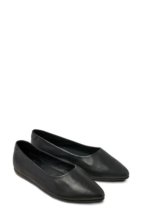 Swoop Pointed Toe Flat
