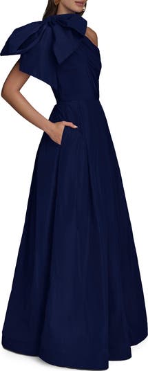Bow One-Shoulder Gown