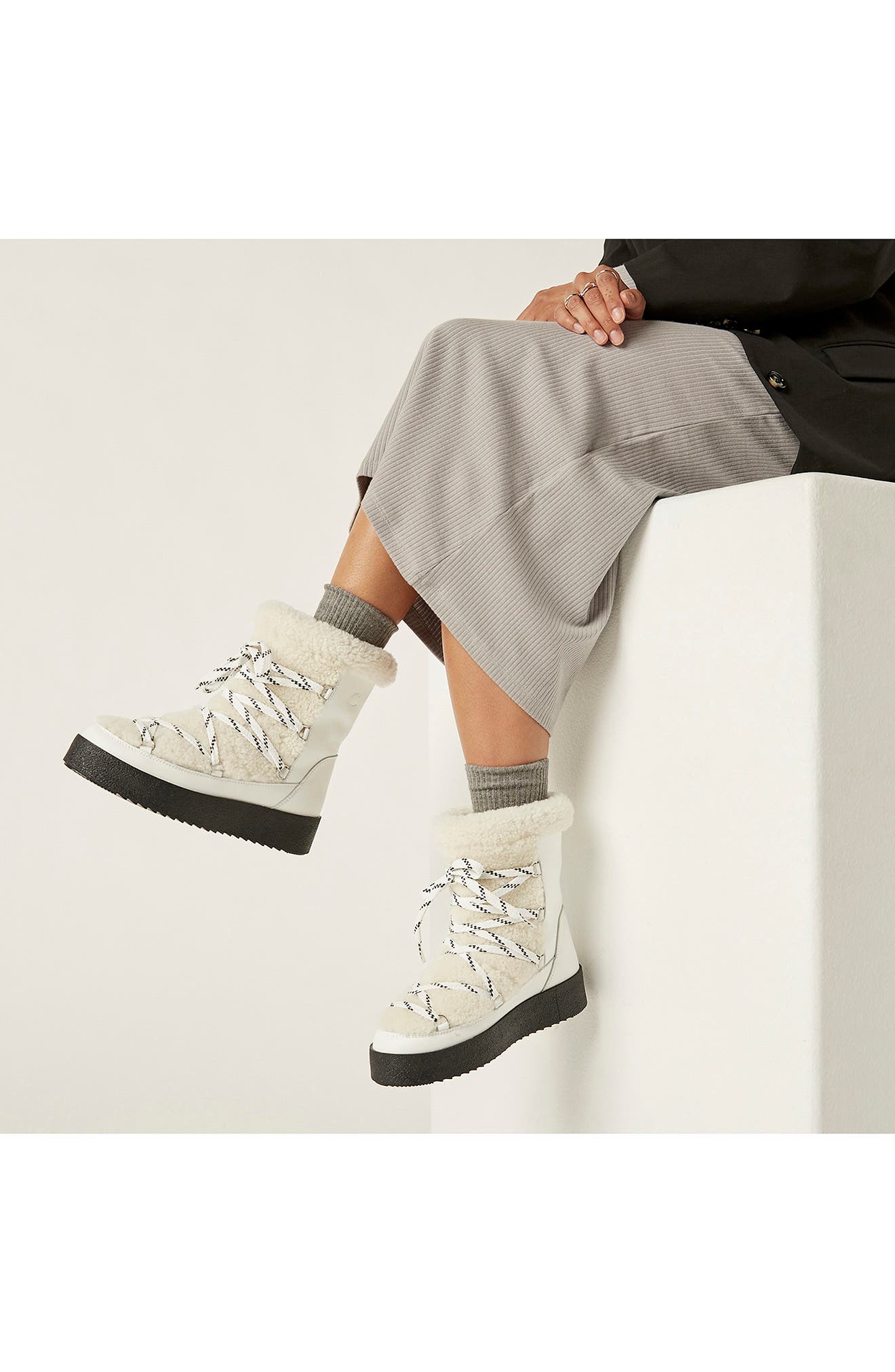 La Canadienne Eloise City Dry<sup>™</sup> Genuine Shearling Lined Waterproof Boot, Alternate, color, 