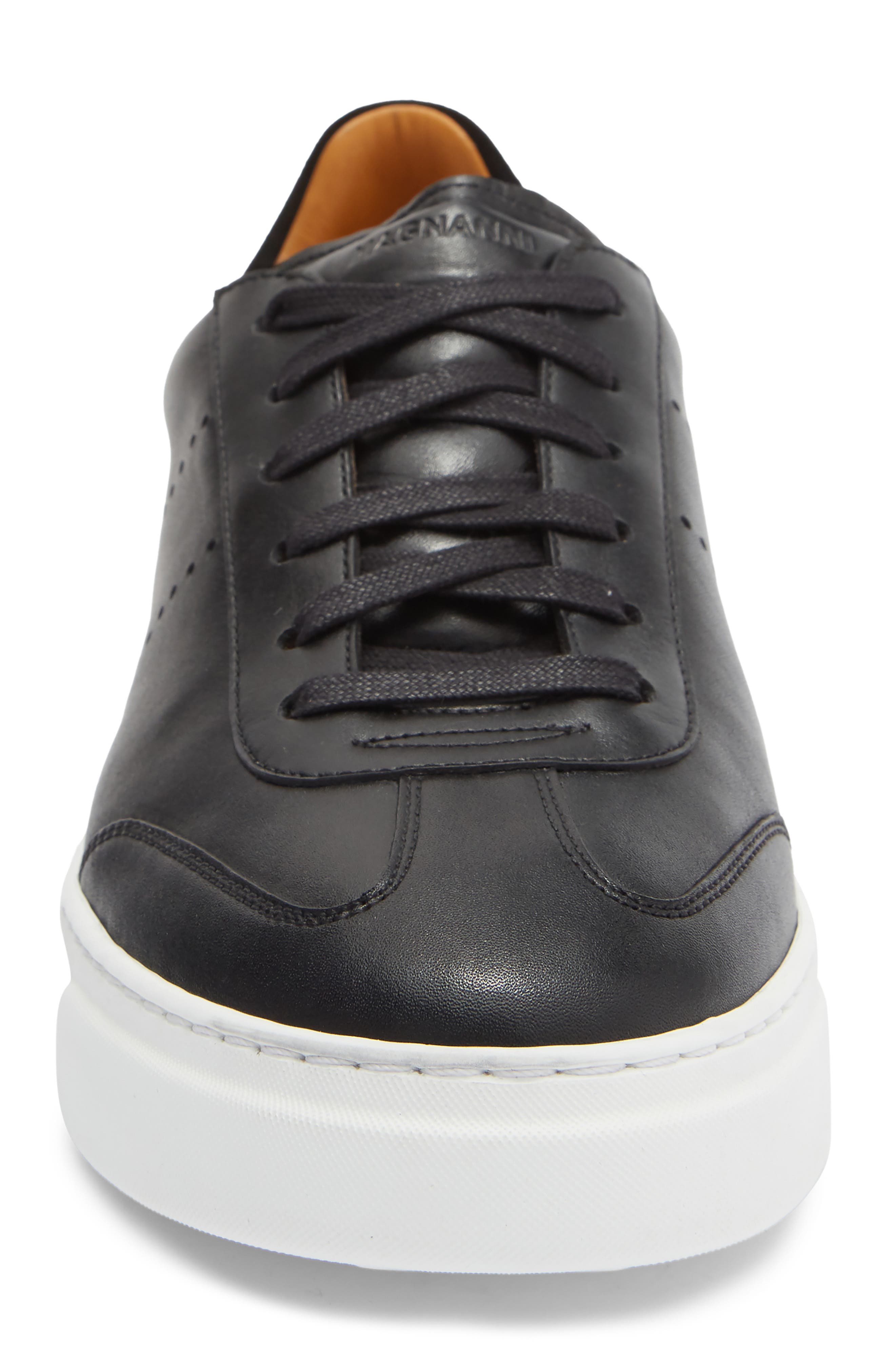 Magnanni Tura Low Top Sneaker, Alternate, color, Black Smooth