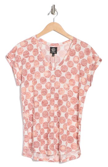 Bobeau V-neck Pleated Back T-shirt