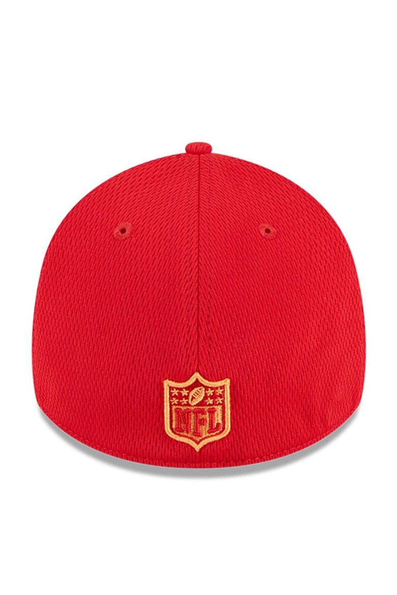 Men's New Era Red Tampa Bay Buccaneers 2023 NFL Training Camp Throwback 39THIRTY Flex Fit Hat, Alternate, color, Red